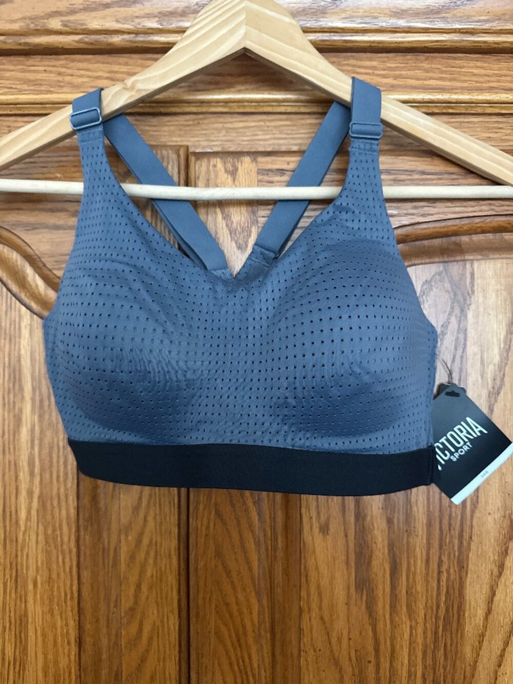 Victoria Sport Grey Seamless Perforated Sports Bra